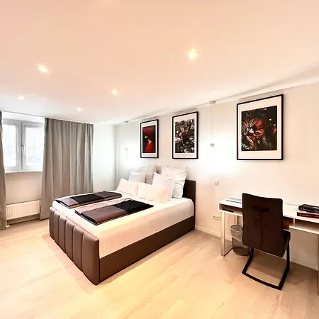 Living Solution 24 Apartment