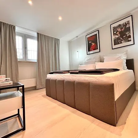 Living Solution 24 Apartman