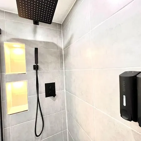 Living Solution 24 Apartman